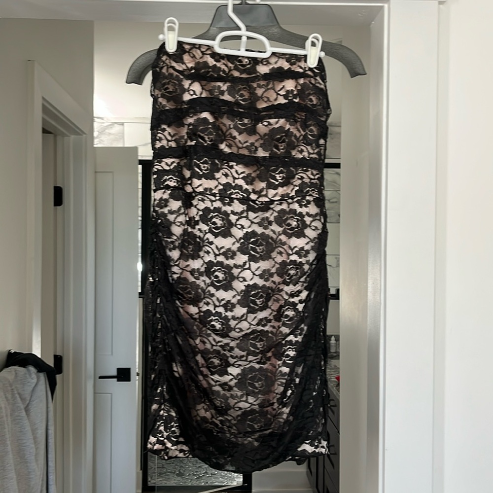 Boston Proper Lace Strapless Rushed Dress - Size 10
